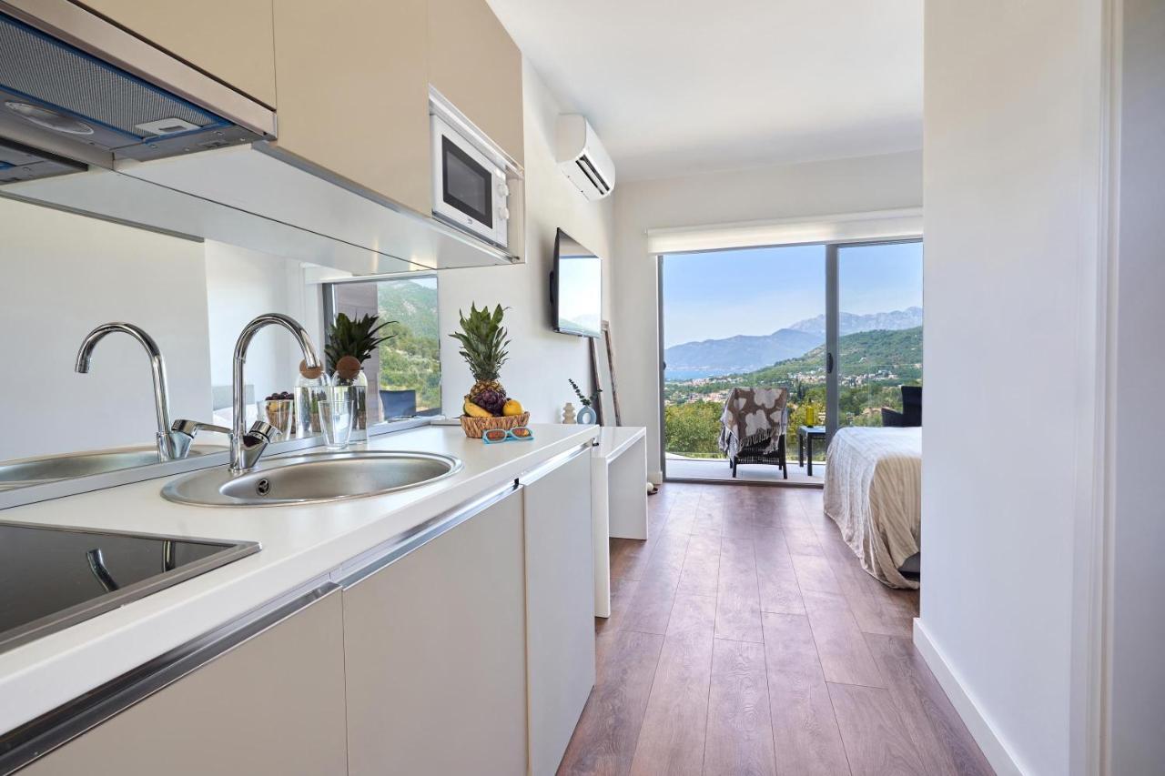 Casa Montenegro Residence Τίβατ Εξωτερικό φωτογραφία