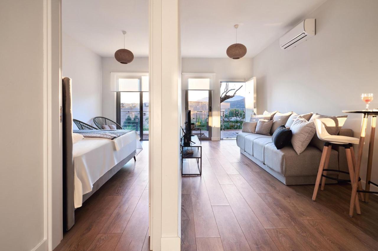 Casa Montenegro Residence Τίβατ Εξωτερικό φωτογραφία