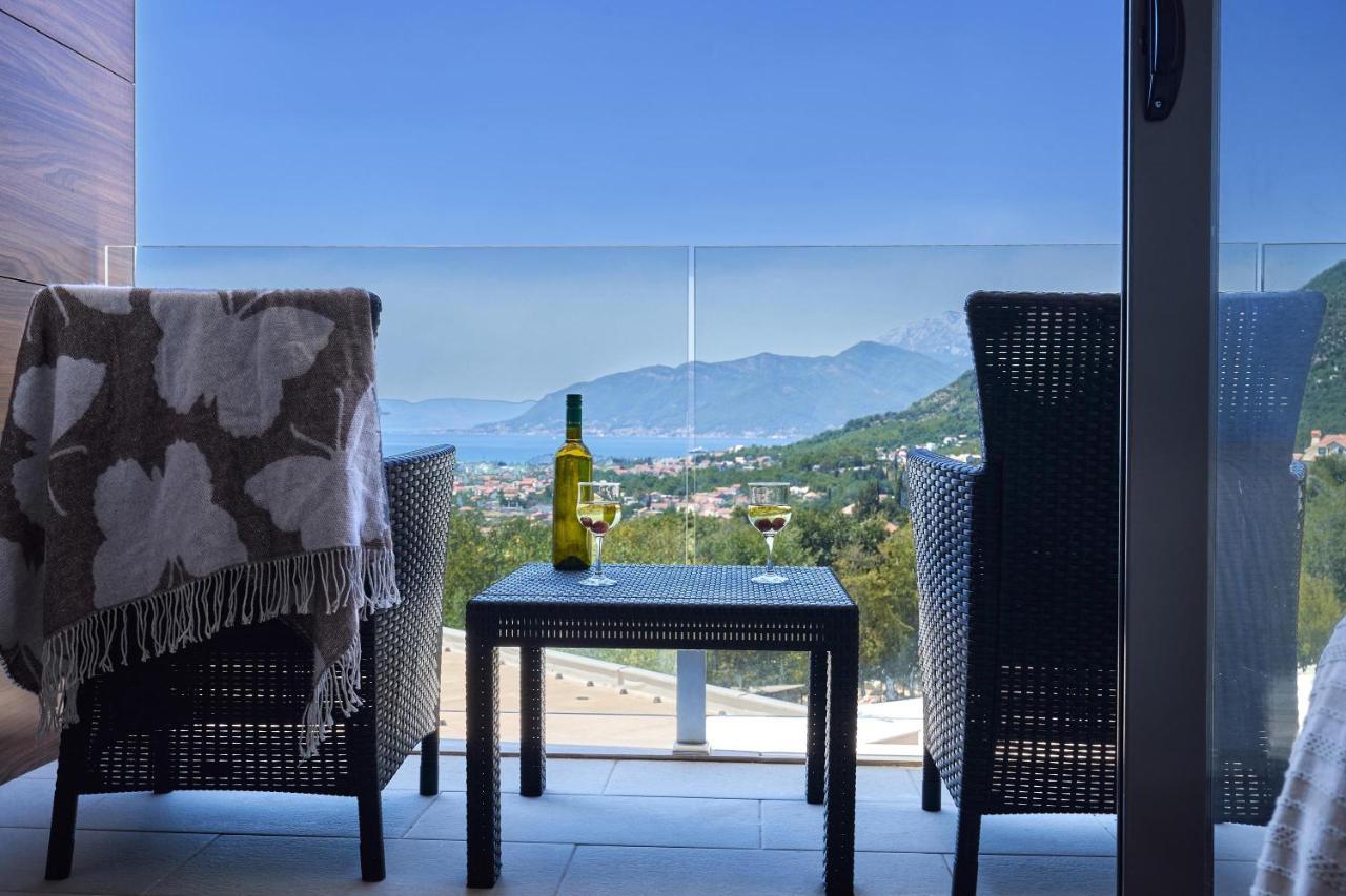 Casa Montenegro Residence Τίβατ Εξωτερικό φωτογραφία