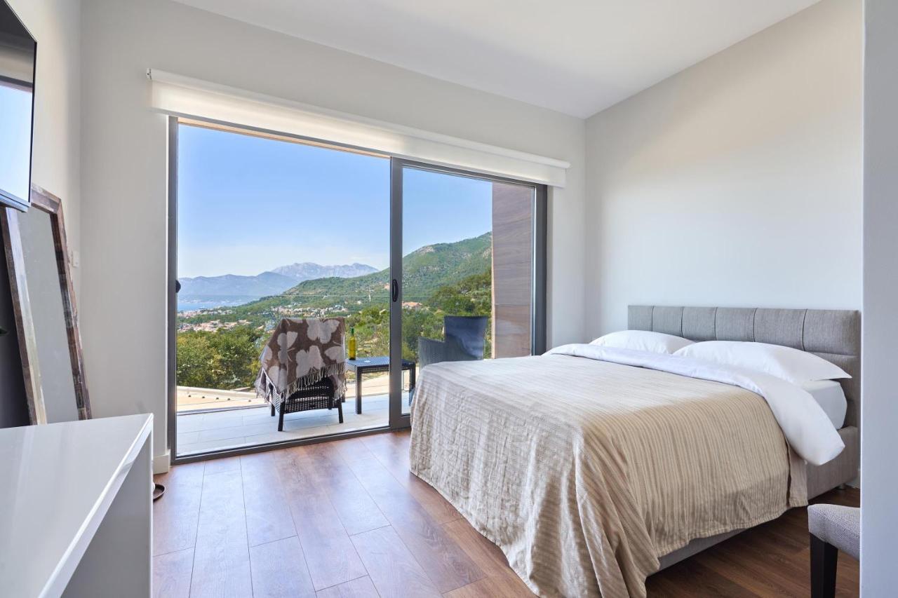 Casa Montenegro Residence Τίβατ Εξωτερικό φωτογραφία