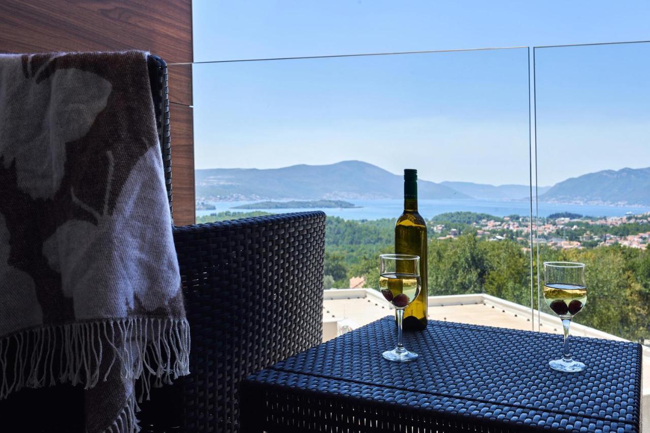 Casa Montenegro Residence Τίβατ Εξωτερικό φωτογραφία